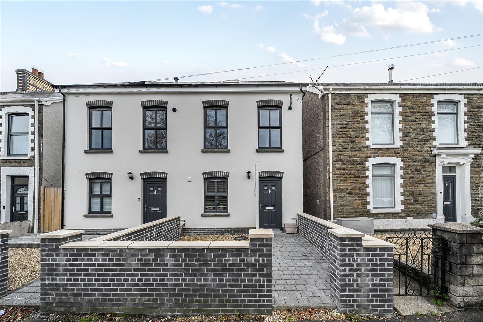 Bolgoed Road, Pontarddulais, Swansea, SA4 8JF